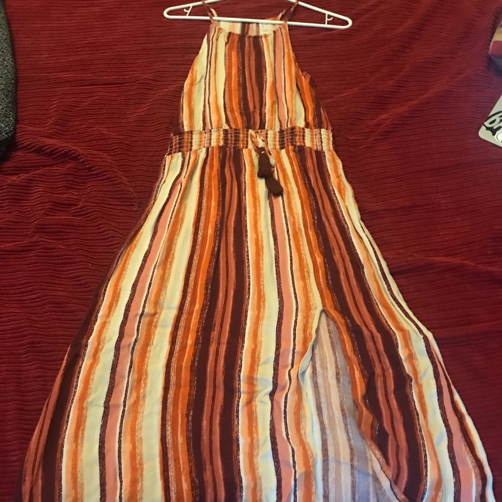 Xhilaration earth tone midi dress